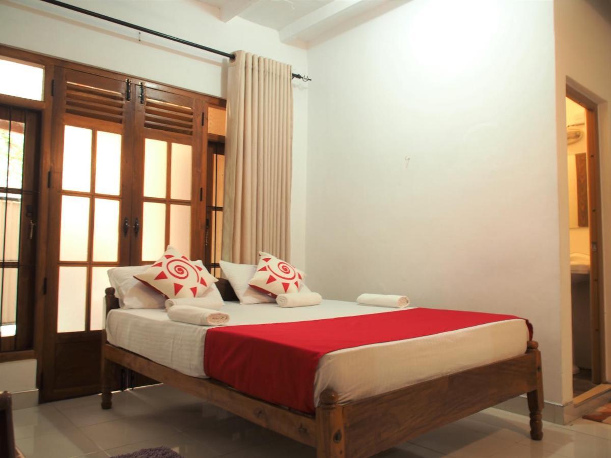 Nisha Homestay Inn Peradeniya Zewnętrze zdjęcie
